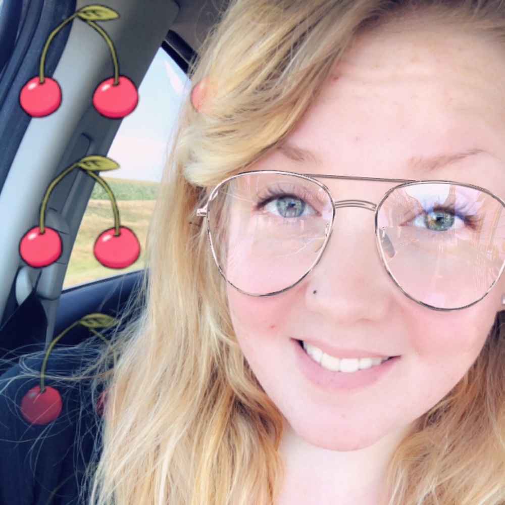 Meet your Posher, Kathryn